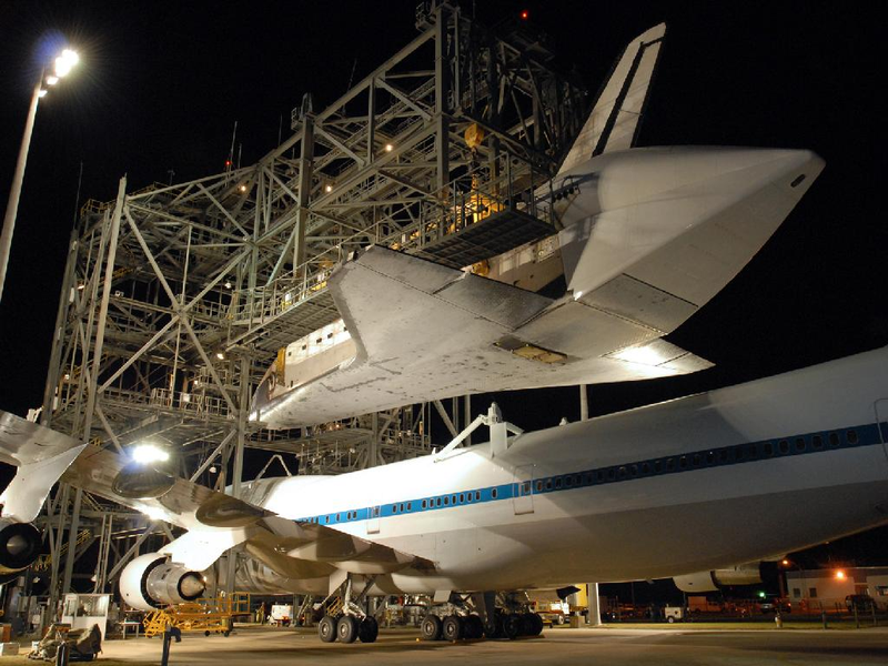 Illustration for article titled How To Attach The Space Shuttle To A Boeing 747
